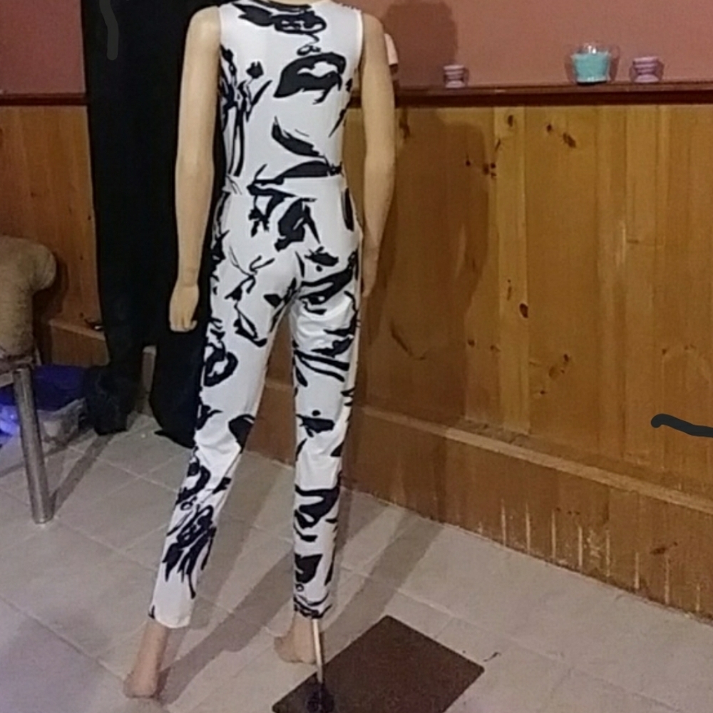 Women's sleeveless bodycon jumpsuit - Picture 6 of 7